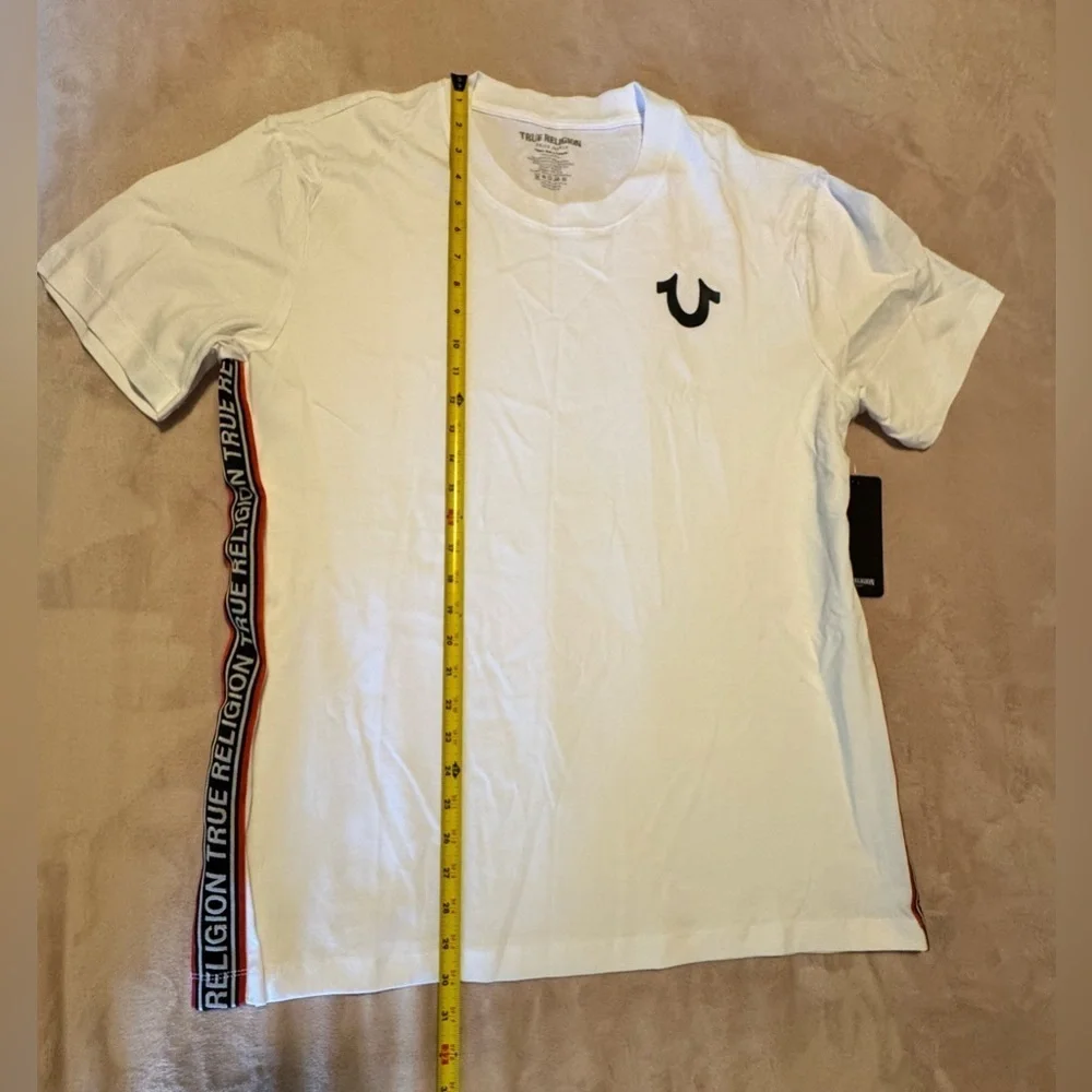True Religion White Short Sleeve Tee with Black Logo Size XL